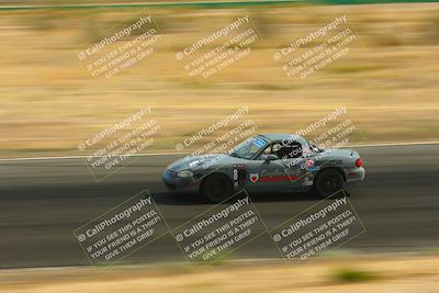media/May-31-2025-CalClub SCCA (Sat) [[2c1a04e1ee]]/Race/Group 5/Turn 4b/